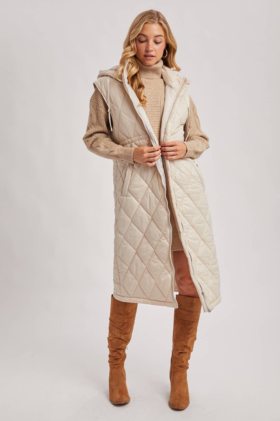 DIAMOND QUIT PUFFER LONG-LINE HOODED VEST