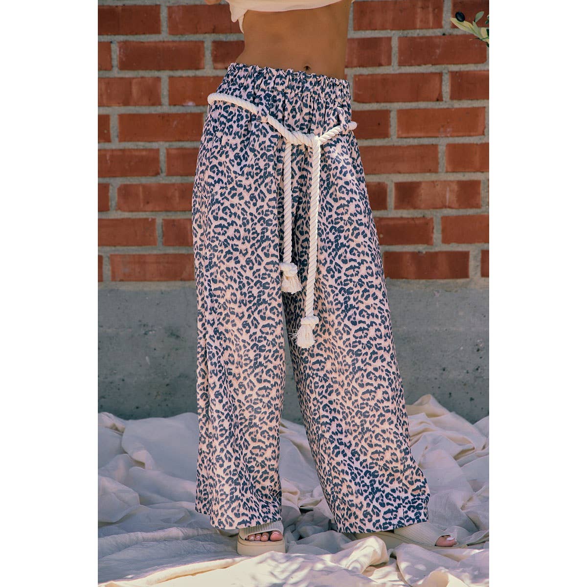 LEOPARD GATHERED WAIST BARREL LEG SWEATPANTS