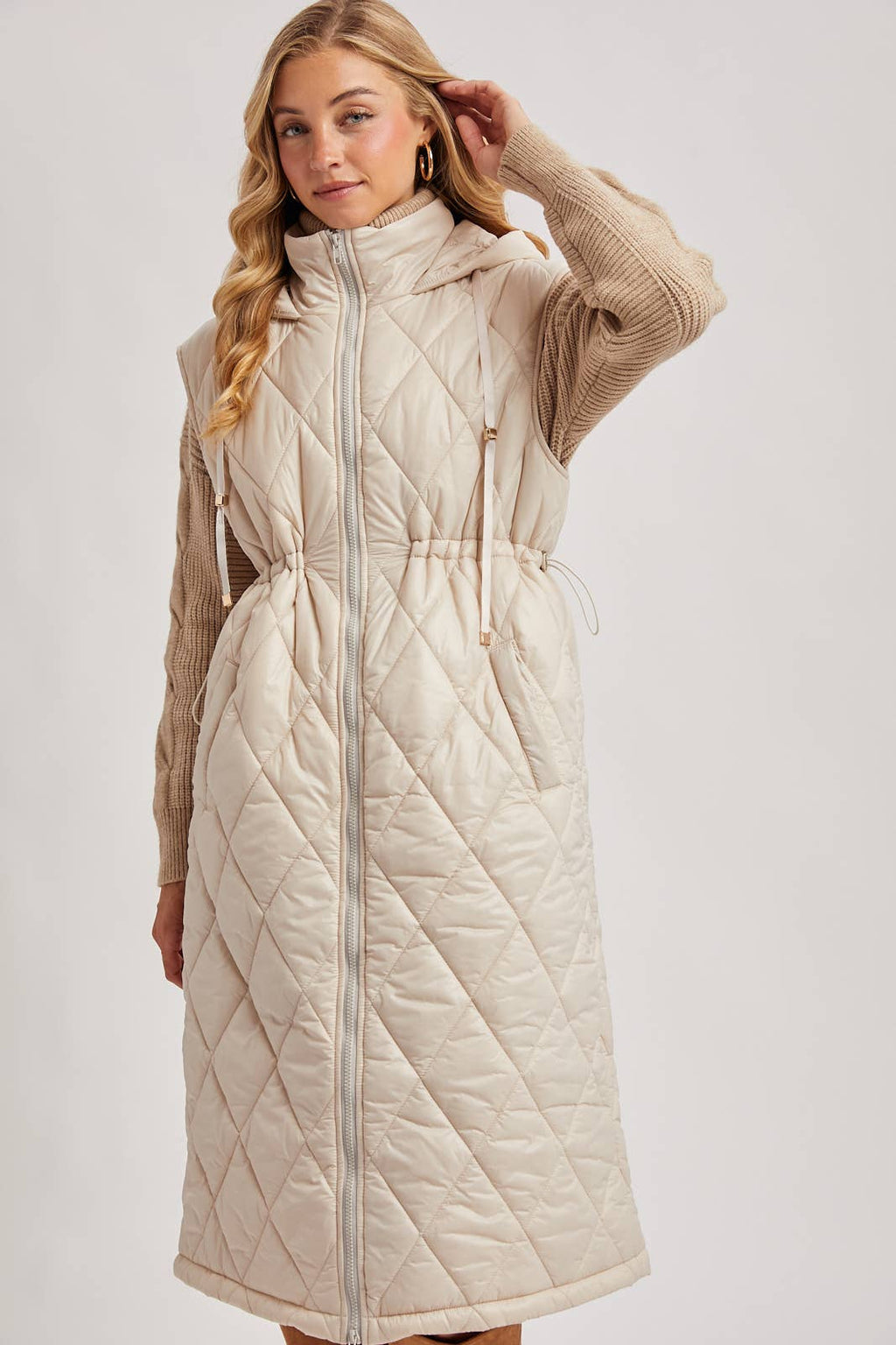 DIAMOND QUIT PUFFER LONG-LINE HOODED VEST